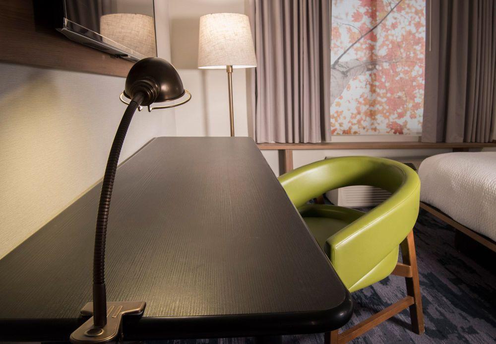 Fairfield Inn & Suites By Marriott Allentown West Breinigsville Екстериор снимка
