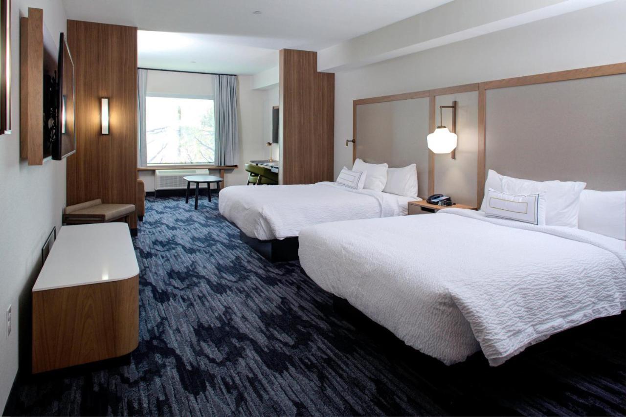Fairfield Inn & Suites By Marriott Allentown West Breinigsville Екстериор снимка