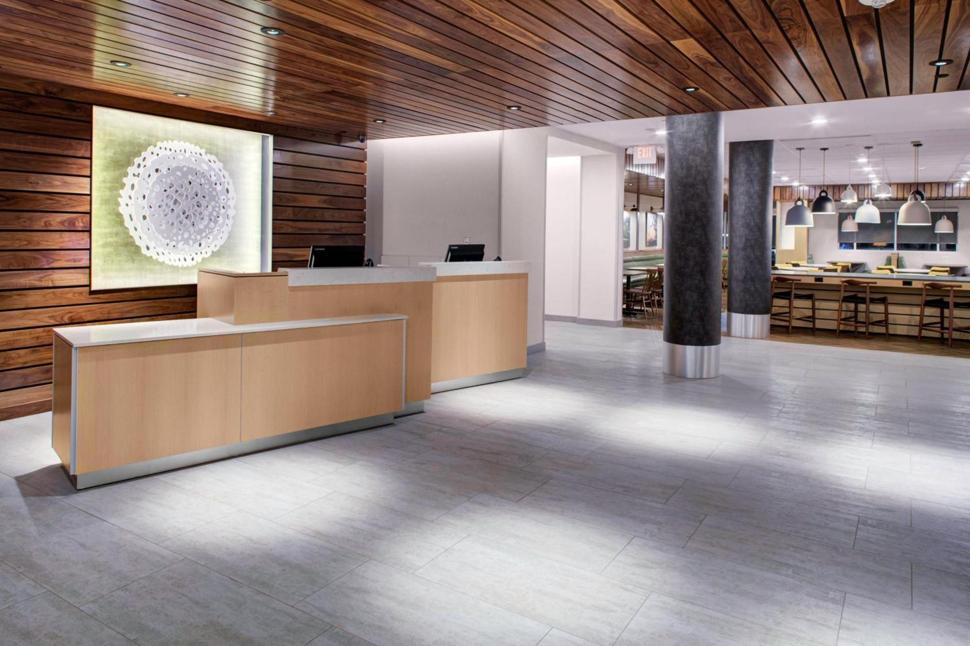 Fairfield Inn & Suites By Marriott Allentown West Breinigsville Екстериор снимка