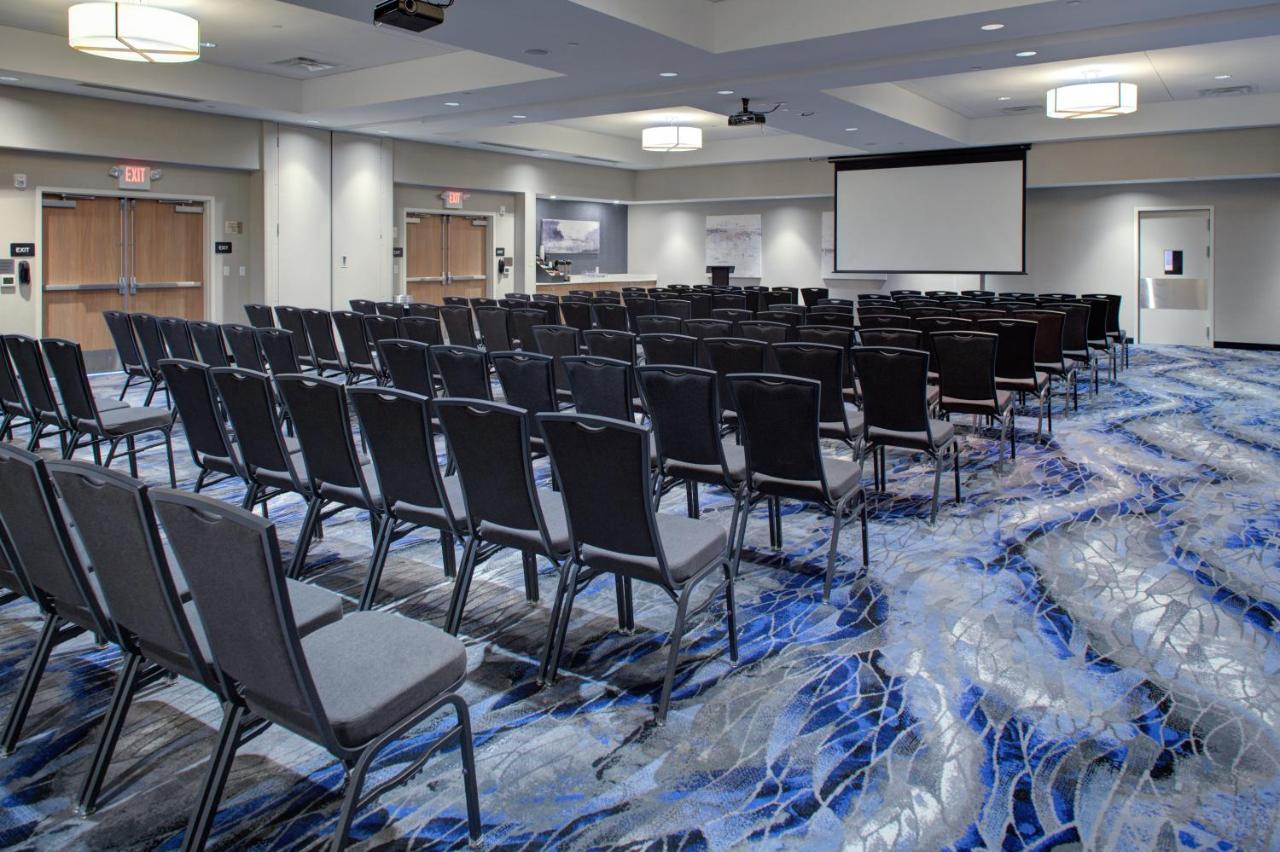 Fairfield Inn & Suites By Marriott Allentown West Breinigsville Екстериор снимка